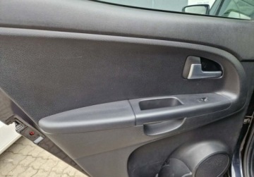 Kia Venga Mikrovan Facelifting 1,6 DOHC CVVT  125KM 2019 Kia Venga 1.6 CVVT benzyna 125 KM MT6 L Salon PL I-wszy wlasciciel LPG, zdjęcie 26