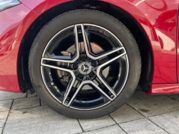 Mercedes Klasa A W177/V177 Hatchback Facelifting 2.0 220 190KM 2025 A Klasa 220 4-Matic AMG Line 2.0 (190KM) 2025, zdjęcie 12