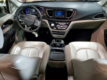 Chrysler Voyager V 2021 Chrysler Voyager 2021 CHRYSLER VOYAGER LXI 3.6 Benzyna 287KM, zdjęcie 7