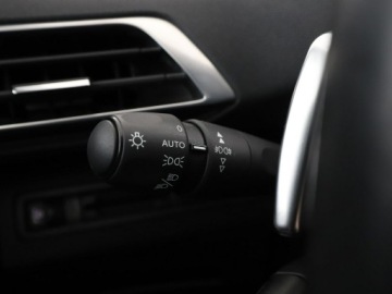 Peugeot 3008 II Crossover 1.6 BlueHDi 120KM 2017 Peugeot 3008 automat virtual cocpit navi czujniki, zdjęcie 36