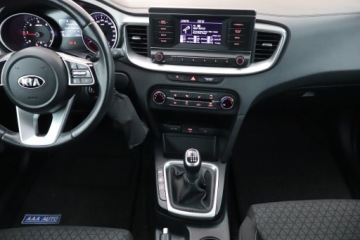 Kia Ceed III Kombi 1.6 CRDi 136KM 2021 Kia Ceed 1.6 CRDi MHEV, Salon Polska, Serwis ASO, zdjęcie 11