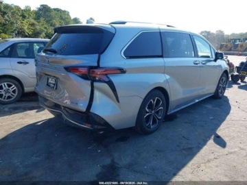 Toyota Sienna III 2025 Toyota Sienna Platinum, 2025r., 4x4, 2.5L 2.5 Benzyna 245KM, zdjęcie 2