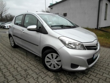 Toyota Yaris III Hatchback 5d 1.0 VVT-i 69KM 2012 Toyota Yaris Salon Polska Klimatyzacja Abs Wspomaganie BenzynaLPG 69KM, zdjęcie 1