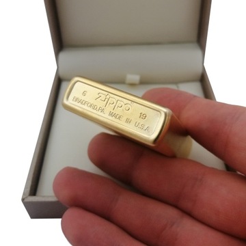 Бензиновая брендовая зажигалка Zippo 125 мл, оригинал США
