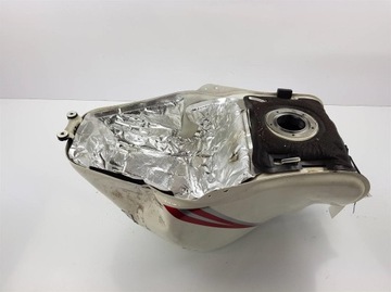 SUZUKI HAYABUSA GSX1300R ТОПЛИВНЫЙ БАК