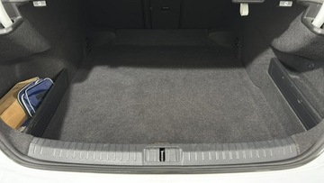 Volkswagen Passat B8 Limousine Facelifting 2.0 TSI 190KM 2021 Volkswagen Passat 2.0 TSI Elegance DSG sedan, zdjęcie 10