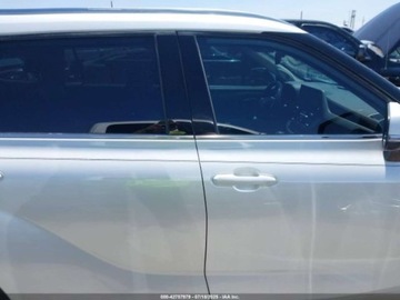 Toyota Highlander III 2023 Toyota Highlander Limited 2023 2.4l 2.4 Benzyna 265KM, zdjęcie 6