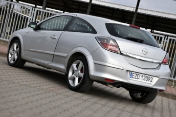 Opel Astra H Hatchback 5d 1.8 ECOTEC 140KM 2006 Opel Astra H GTC Sport 1.8 16V 140KM Wyposażona, Zadbana, BEZ Wkładu ZOBACZ, zdjęcie 9