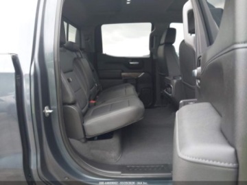 Chevrolet Silverado II 2021 Chevrolet Silverado 2021r., 4x4, 5.3L 5.3 Benzyna 355KM, zdjęcie 9