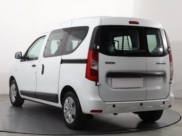 Dacia Dokker Mikrovan Facelifting 1.5 Blue dCi 95KM 2019 Dacia Dokker 1.5 Blue dCi, Salon Polska, zdjęcie 3