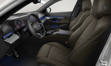 BMW Seria 5 G90-91 Touring 2.0 520d 197KM 2025 BMW 520 BMW 520d xDrive M Pro Iconic Glow Harmann/, zdjęcie 9