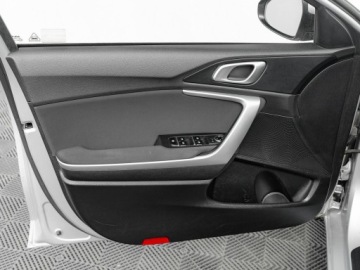 Kia Ceed III Kombi Facelifting 1.5 T-GDI 160KM 2022 Kia Cee'd GD4E164#1.5 T-GDI M 2 stref klima K.cof, zdjęcie 11