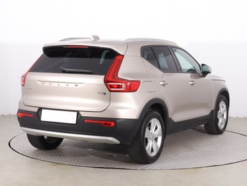 Volvo XC40 Crossover Facelifting 1.5 T2 129KM 2023 Volvo XC40 T2, Salon Polska, Serwis ASO, Automat, zdjęcie 4