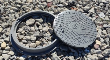 Крышка люка септика, 60/78 см, замок