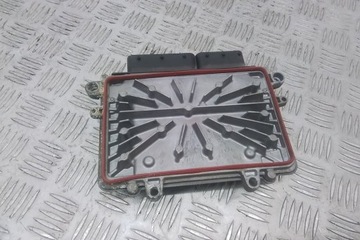 JEDNOTKA MOTORU ECU VOLVO S40 II (MS) 8667577 2.5L GASOLINE 162KW 2007
