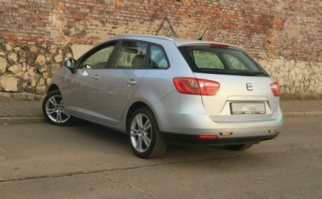 Seat Ibiza IV SportTourer 1.4 MPI 85KM 2010 Seat Ibiza SEAT Ibiza V ST 1,4 16C-Kombi-Tempomat-Elektryczne Szyby,Luster, zdjęcie 8