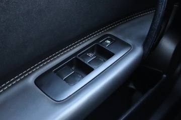 Nissan Qashqai I Crossover Facelifting  1.6 117KM 2013 Nissan Qashqai+2 1.6 i, 7 miejsc, Skóra, Navi, zdjęcie 22