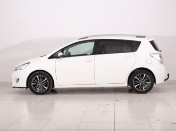 Toyota Verso Minivan Facelifting 1.8 Valvematic 147KM 2016 Toyota Verso 1.8 Valvematic, Salon Polska, GAZ, zdjęcie 2