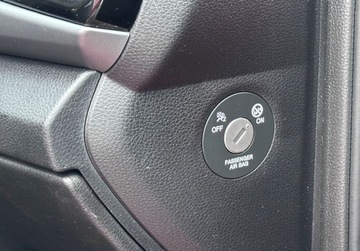 Kia Rio IV Hatchback 5d 1.4 DOHC 100KM 2017 Kia Rio 1.4 100KM Navi Climatronic Kamera Led Bezwypadkowy Dla wymagajacy, zdjęcie 23