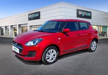 Suzuki Swift VI Hatchback Facelifting 1.2 DualJet SHVS 83KM 2020 Suzuki Swift 1.2 Dualjet SHVS Premium 1.2 Benzyna 83KM