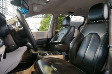 Chrysler Pacifica II 2020 Chrysler Pacifica Touring L 3.6L Pentastar V6 287KM StowN Go S Kamera 7os, zdjęcie 9