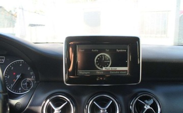 Mercedes Klasa A W176 Hatchback 5d 1.8 200 CDI BlueEFFICIENCY 136KM 2013 Mercedes-Benz Klasa A 1.8 Diesel 136KM, zdjęcie 19