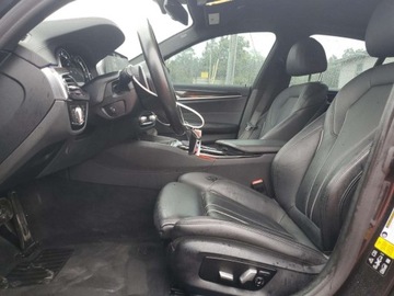 BMW Seria 5 G30-G31 2018 BMW Seria 5 540xi 2018 3.0l 3.0 Benzyna 335KM, zdjęcie 7