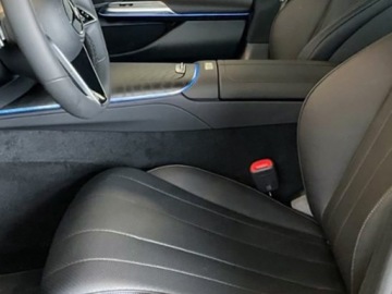 Mercedes Klasa E W214 Sedan 2.0 200 204KM 2025 E Klasa 200 4-Matic Avantgarde 2.0 (204KM) 2025, zdjęcie 5