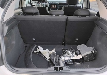 Citroen C3 III Hatchback Facelifting 1.2 PureTech 110KM 2023 Citroen C3 2023r, 1.2 Benzyna. Uszkodzony lewy przod. Jezdzi. 1.2 110KM, zdjęcie 19