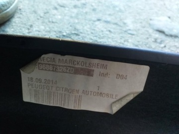 CITROEN DS4 POLIČKA ZADNÍ KUFRU 96887326ZD STAV