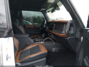 Ford Bronco VI 2024 Ford Bronco Outer Banks 2024 2.3 Benzyna 275KM, zdjęcie 9