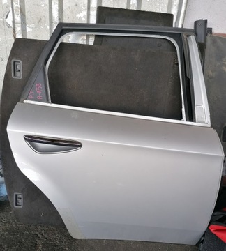 ALFA ROMEO 159 08R KOMBI DVEŘE PRAVÝ ZADNÍ
