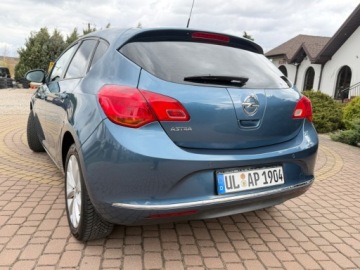 Opel Astra J GTC 1.4 Turbo ECOTEC 140KM 2013 Opel Astra 1.4t 140KM Serwis Gotowy do jazdy 1.4 Benzyna 140KM, zdjęcie 22