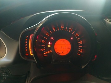 Peugeot 108 2017 Peugeot 108 1.0 70KM,Niski przebieg , Stan idealny, zdjęcie 11