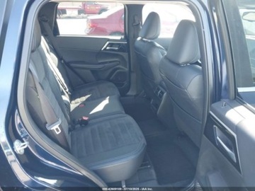 Mitsubishi Outlander III 2024 Mitsubishi Outlander 2024 MITSUBISHI OUTLANDER PHEV SE S-AWC 2.4 Hybryda, zdjęcie 14