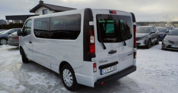 Opel Vivaro B Kombi Extra Long H1 2,9t 1.6 BiTurbo 125KM 2016 Opel Vivaro 1.6D 125KM L2H1 Klima Navi Temp Nawiewy Na tyl Kamera 157Tys G, zdjęcie 3