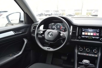 Skoda Kodiaq I SUV Facelifting 1.5 TSI 150KM 2023 Skoda Kodiaq SalonPL 1.5TSI 150KM Ambition DSG Czujniki SmartLink Kessy VA, zdjęcie 10