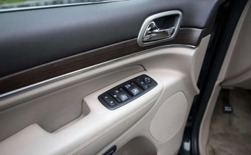 Jeep Grand Cherokee IV Terenowy Facelifting 3.0 V6 CRD 250KM 2013 Jeep Grand Cherokee 3.0D 250Ps Ledy Radar Panorama Navi Skora Wentylacja 1, zdjęcie 16