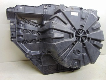 РЕМЕНЬ ЗАДНИЙ ДЛЯ ВАННОЙ RENAULT MEGANE IV 4 HB 745149909R 745143508R 745143095R