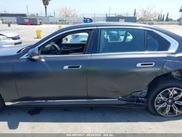 BMW 2024 BMW i7 2024r., Elektryczny 449KM, zdjęcie 5