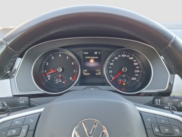 Volkswagen Passat B8 Variant Facelifting 1.5 TSI EVO 150KM 2022 Volkswagen Passat VW Passat 1.5 TSI Evo Business DSG IQ Drive pakiet Comfo, zdjęcie 10
