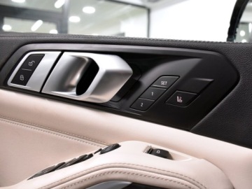 BMW X5 G05 SUV Plug-In 3.0 45e 394KM 2022 BMW X5 Lasery/ Panorama/ Systemy Professional/ Wen, zdjęcie 18