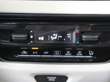 Suzuki Swift VI Hatchback Facelifting 1.2 DualJet SHVS 83KM 2025 SUZUKI Swift 1.2 Dualjet SHVS Premium Plus CVT 83KM 2025, zdjęcie 10