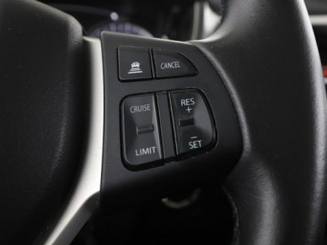 Suzuki Vitara III SUV Facelifting 1.4 BoosterJet 140KM 2020 Suzuki Vitara automat 4x4 panorama navi kamera, zdjęcie 30