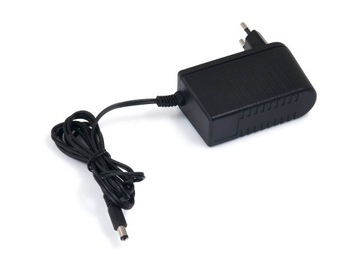 ZASILACZ WTYCZKOWY 12V 30W 2.5A DO TAŚM LED