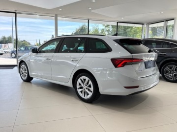 Skoda Octavia IV Kombi 2.0 TDI 115KM 2022 Skoda Octavia Ambition / 1 właściciel / Salon Pols, zdjęcie 1