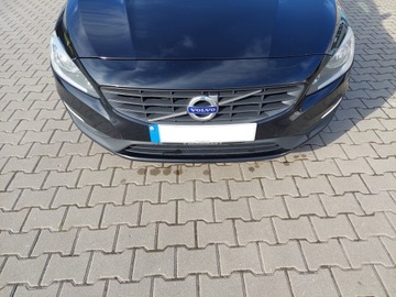NÁRAZNÍK PŘEDNÍ KOMPLETNÍ VOLVO S60 II V60 I FACELIFT 717