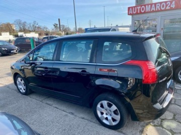 Peugeot 5008 I Minivan 2.0 HDi FAP 150KM 2013 Peugeot 5008 7- Osobowy 2.0 Diesel 150KM, zdjęcie 10