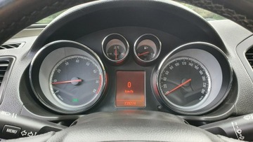 Opel Insignia I Sports Tourer 1.8 Twinport ECOTEC 140KM 2009 Opel Insignia 1.8 140KM # Sports Tourer #, zdjęcie 19