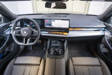 BMW Seria 5 G90-91 Touring 2.0 520d 197KM 2026 BMW 520 xDrive Limuzyna - DEMO, zdjęcie 13